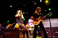 7月の単独公演に続き、再びアメリカでライブを行ったB'z。