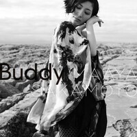 写真はニューシングル「Buddy」通常盤ジャケット。