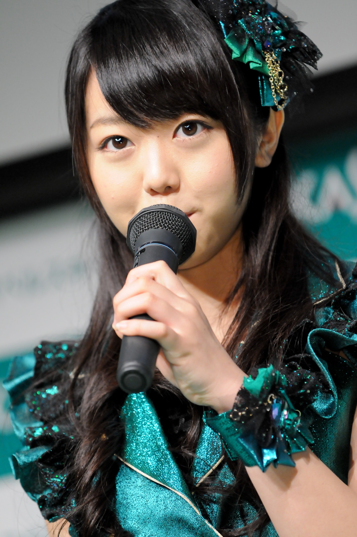 峯岸みなみ