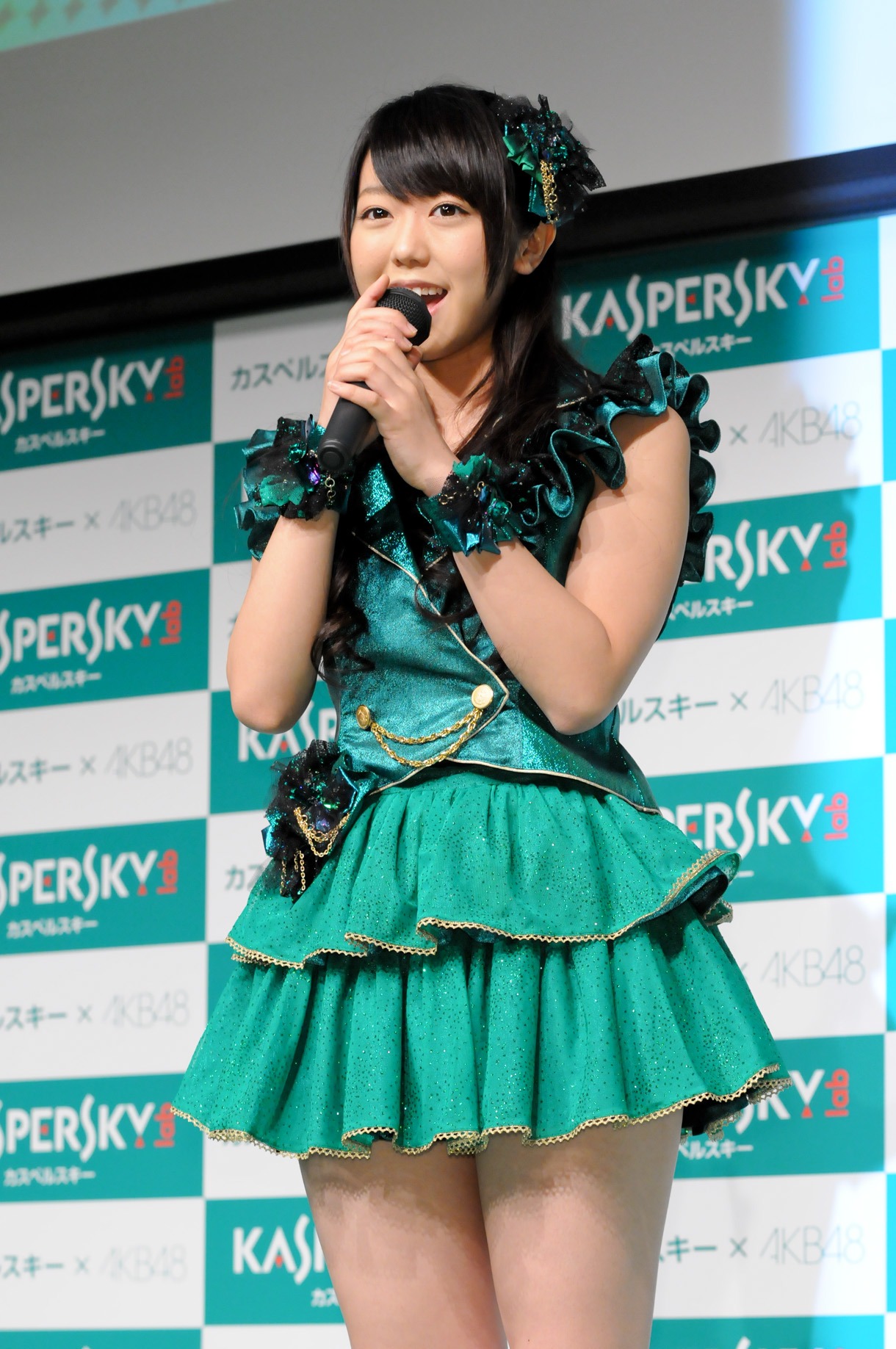 峯岸みなみ
