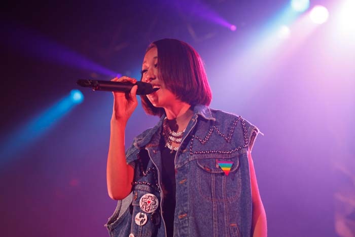 青山テルマ