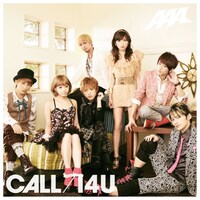AAAのシングル「CALL / I4U」CD盤ジャケット。