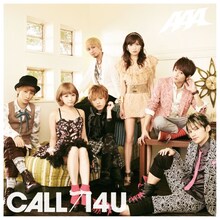 AAAのシングル「CALL / I4U」CD盤ジャケット。