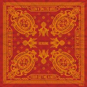 写真はメジャーデビュー作となった1stシングル「HEROINE」ジャケット。