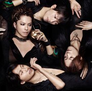 L'Arc-en-Cielのニューシングル「X X X」通常盤ジャケット。