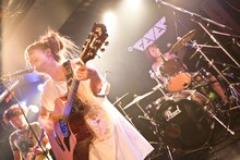 HAPPY BIRTHDAY （撮影：西槇太一）