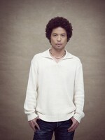 久保田利伸は1986年6月にシングル「失意のダウンタウン」でメジャーデビューした。