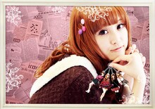 ギャルメイクでキメた「おかりえ」役の松井玲奈。