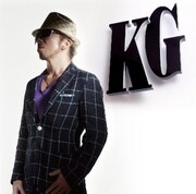 KGニューアルバムは女性デュエット曲満載の豪華作