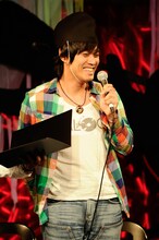 上原子友康（怒髪天）（撮影：釘野孝宏）