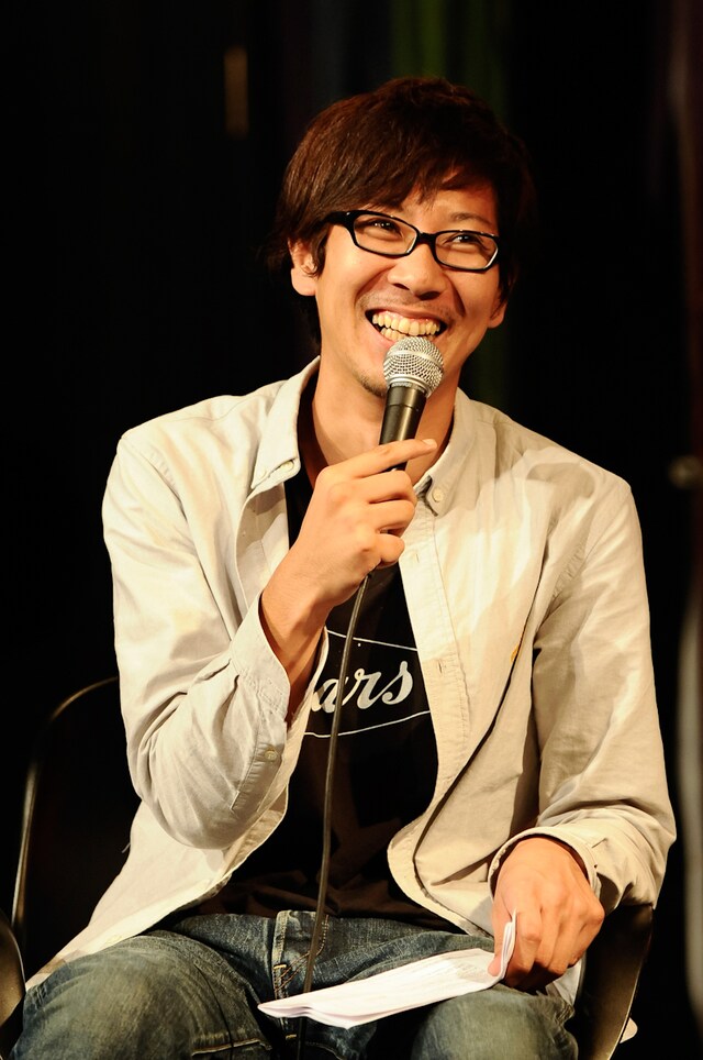 急遽司会進行役もこなした松田晋二（THE BACK HORN）。（撮影：釘野孝宏）