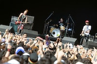 10-FEET（写真：【H.and.A】） (C)AIR JAM 2011