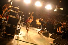 マキシマム ザ ホルモン（写真：【H.and.A】） (C)AIR JAM 2011