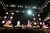 ME FIRST AND THE GIMME GIMMES（写真：WATARU UMEDA） (C)AIR JAM 2011