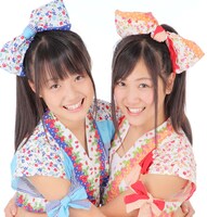 真野しずく（写真左）と立花風香（右）の2人からなるユニット・しず風は「アイドルRock＝I ROCK」を確立すべく活動中。