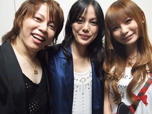 収録時に記念撮影を行った西川貴教、相川七瀬、中川翔子（写真左より）。