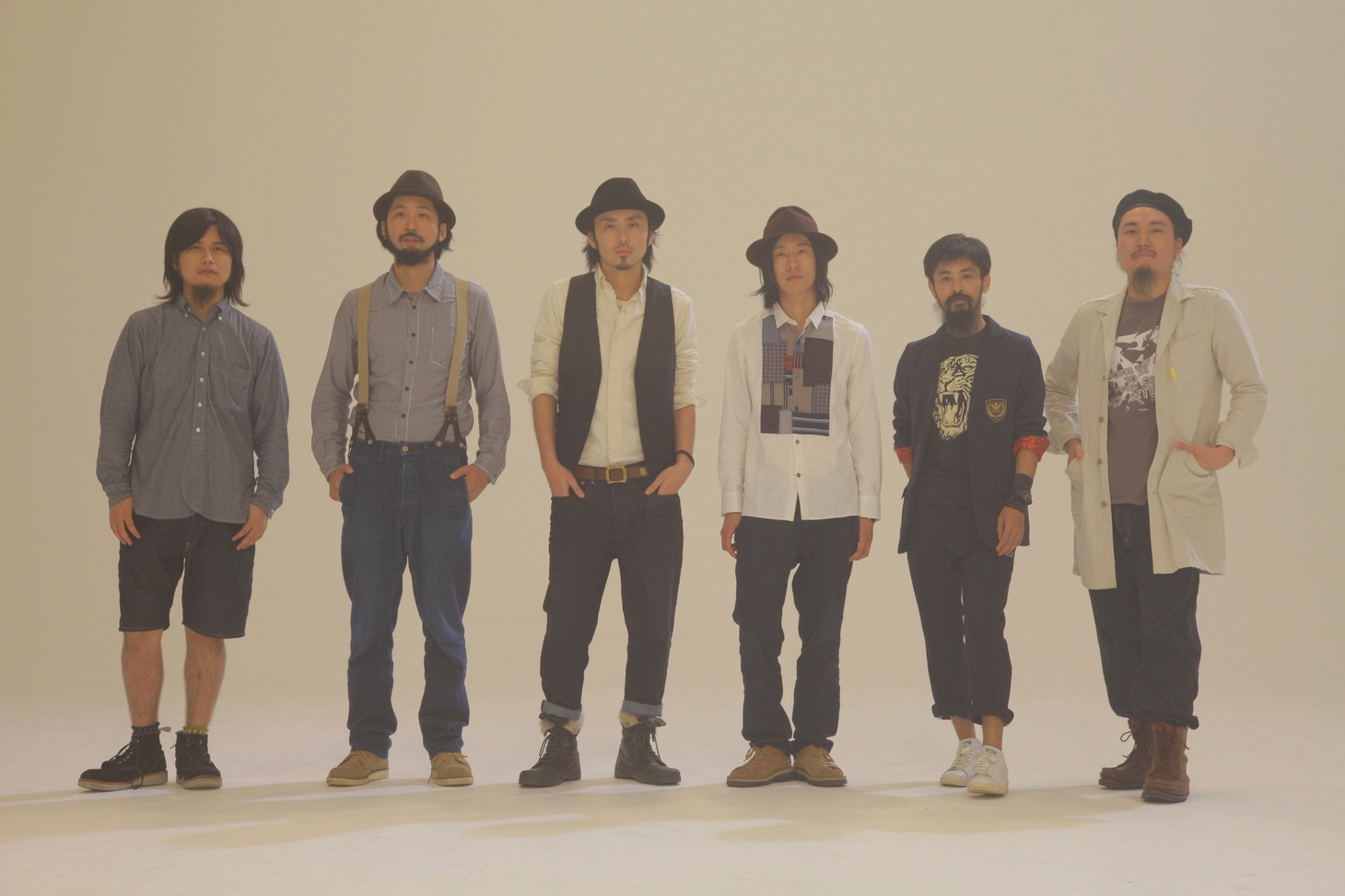 SPECIAL OTHERS、オオキノブオ、ホリエアツシによるアーティスト写真。