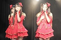 「ラムネの飲み方」を歌唱する松本梨奈、石田安奈（写真左から）。