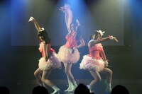 M-8「嘘つきなダチョウ」より。 (C)AKS/PYP 素材提供：SKE48運営事務局