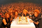 SOPHIA、Zepp Osakaでメジャーデビュー16周年を祝福