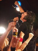 怒髪天「響都ノ宴」3DAYSファイナルは「日本髪型図鑑」