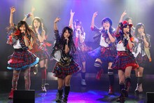 新曲「オキドキ」を披露するSKE48選抜メンバー。 (C)AKS/PYP