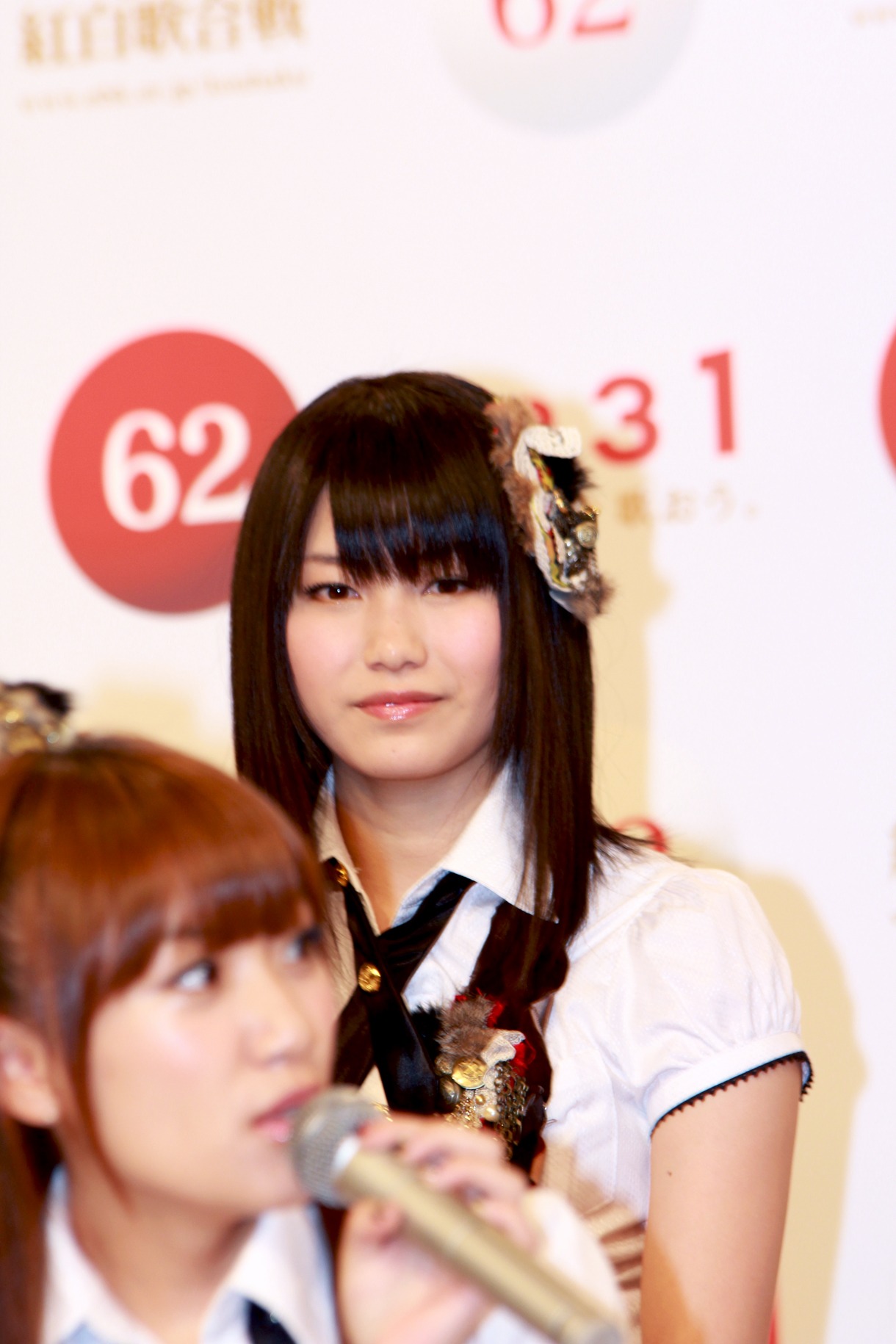 横山由依