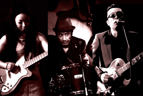 夜のストレンジャーズ