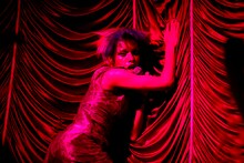 アヴちゃん（Vo）（撮影：岩根愛）