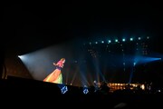 「YUKI tour “MEGAPHONIC” 2011」初日公演の様子。