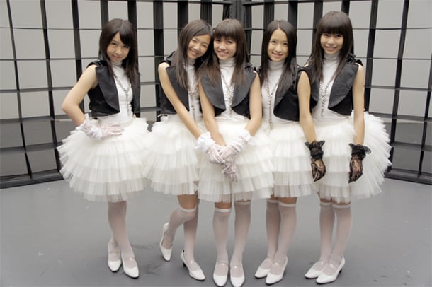 「Liar」ビデオクリップ撮影時の東京女子流。