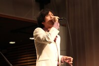 コヤマシュウ（Vo）