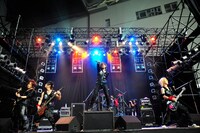 BORN (C) V-ROCK FESTIVAL '11