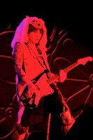 初日は映画「もののけ姫」のヒロイン・サンのコスプレに挑戦したK.A.Z。