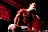 小林勝（ザ・クロマニヨンズ）