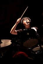 桐田勝治（ザ・クロマニヨンズ）