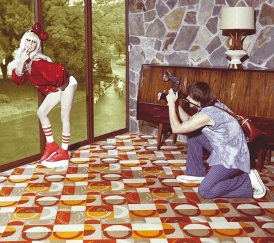 LAMAの1stアルバム「New!」初回限定盤ジャケット。