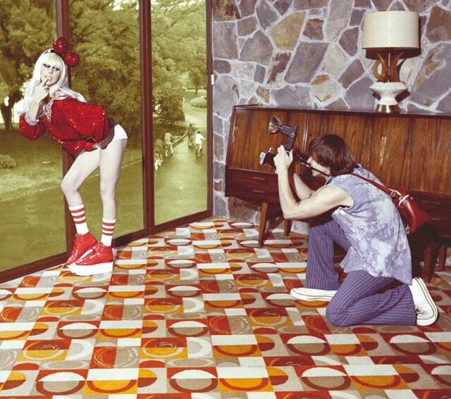 LAMAの1stアルバム「New!」初回限定盤ジャケット。