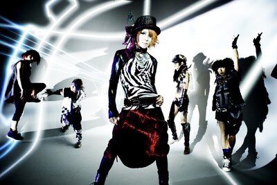 boogieman（写真右から2番目がユウイチロー）