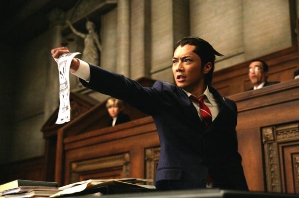 映画「逆転裁判」は2012年2月11日より全国東宝系にて公開。(C)CAPCOM / 2012「逆転裁判」製作委員会