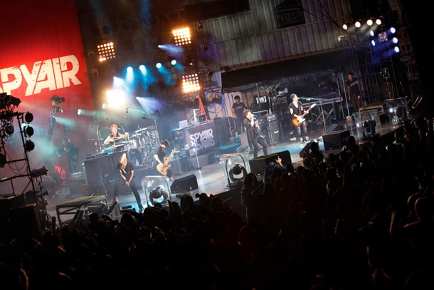 写真はSPYAIR「JUST LIKE THIS 2011」の模様。
