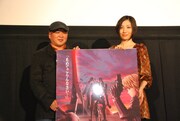 「アップルシードXIII」シリーズ構成の藤咲淳一(写真左)とデュナン役・坂本真綾のツーショット。