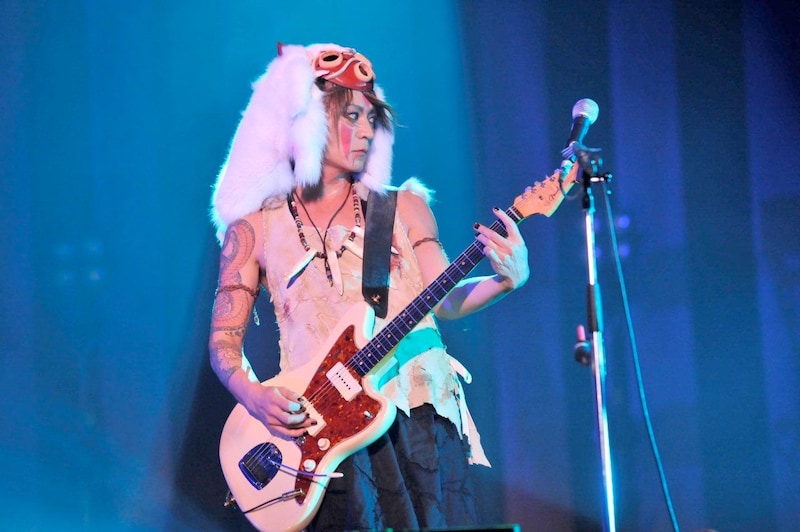 「HALLOWEEN PARTY 2011」神戸公演初日のK.A.Z。