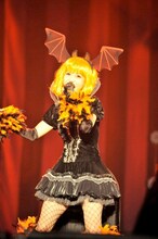 「HALLOWEEN PARTY 2011」神戸公演初日に出演した中川翔子。