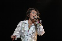 (C)2011「忌野清志郎 ナニワ・サリバン・ショー ～感度サイコー!!!～」製作委員会