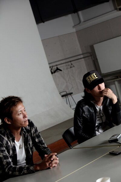 インタビューに応じてくれた玲央（写真左）と葉月（右）。