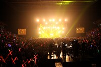 写真は11月8日に行われたタイ公演の様子。