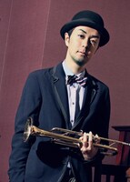 ヒャダインこと前山田健一。