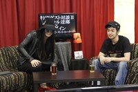 ヒャダイン（写真右）が年下であることが判明すると、逹瑯（写真左）は「ドコ中よ？」と先輩風を吹かせる一幕も。