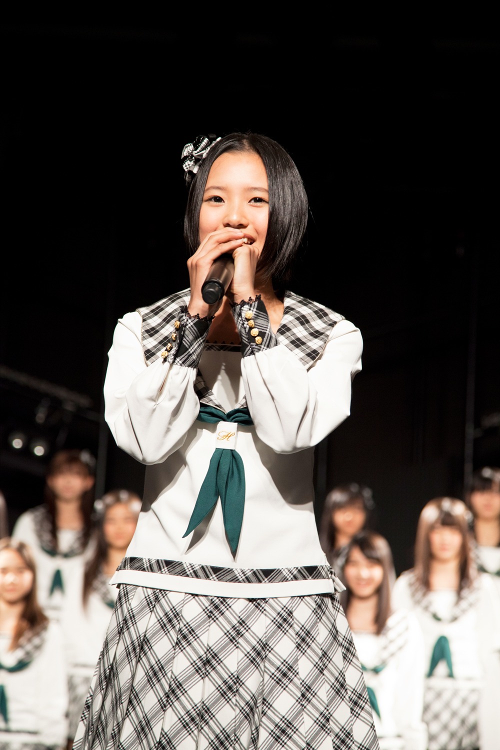 報道陣を前に自己アピールをする兒玉遥。